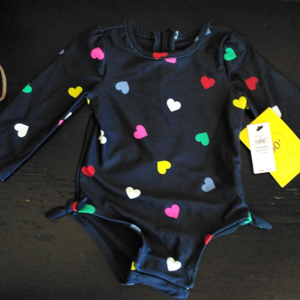 Baby GAP Navy Swimsuit Rainbow Hearts Long sleeve 0-6 Months